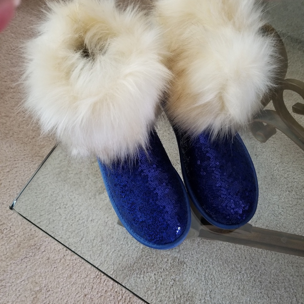 Shoe boots